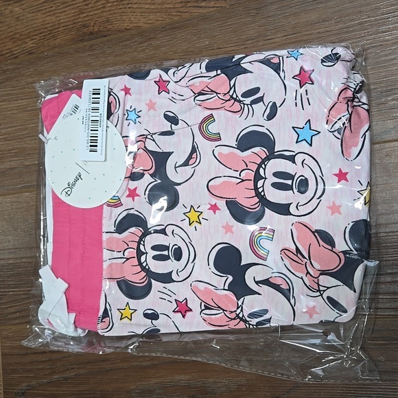 Little Sleepies Other - NIB Little Sleepies Minnie Mouse shorts Size Medium